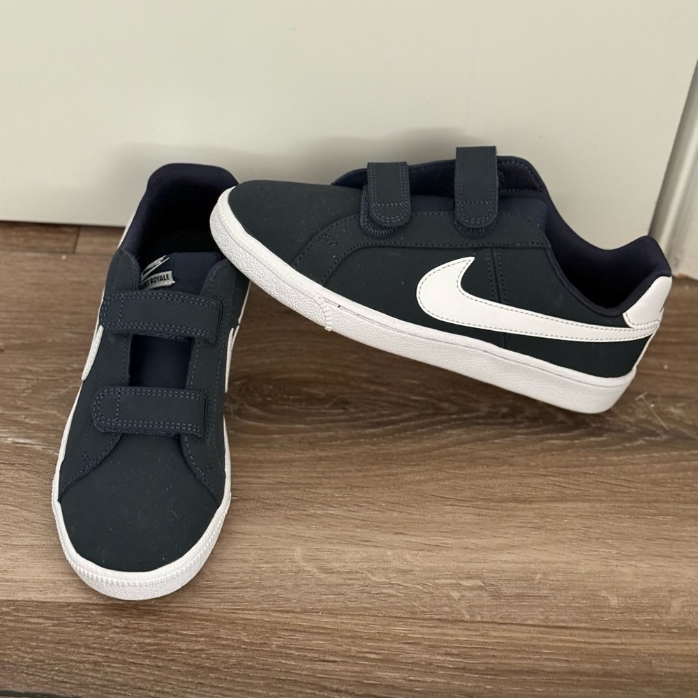 NWT Kids Nike Court Royale Shoes
